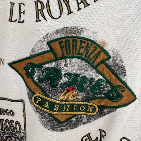 Forenza Vintage White Graphic Turtleneck Sweater - Picture 4 of 12